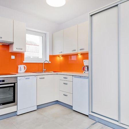 Willa Jalowcowa By Jantar Apartamenty Kolobrzeg Grzybowo  Luaran gambar